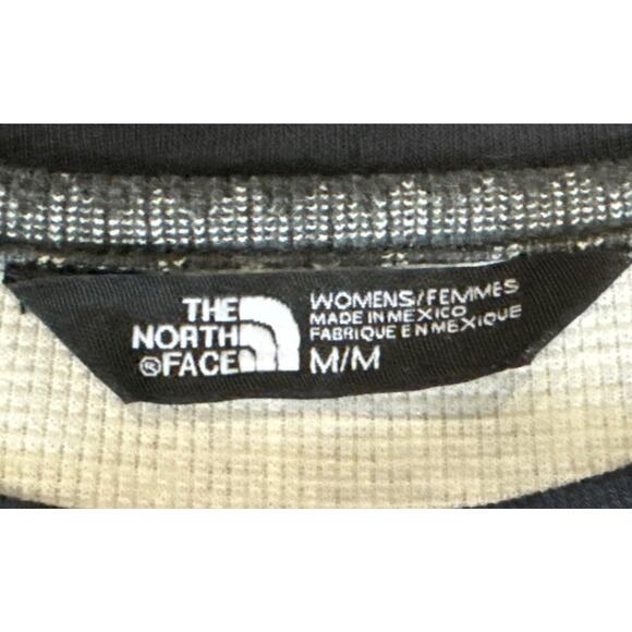The North Face HOLIDAY Women’s SLIM FIT Long Sleeve Waffle Tee Medium - Picture 2 of 5